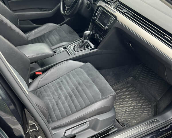 Черный Фольксваген Пассат, объемом двигателя 1.97 л и пробегом 284 тыс. км за 15500 $, фото 20 на Automoto.ua