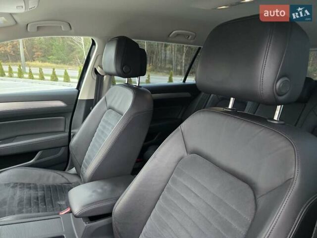 Чорний Фольксваген Пассат, об'ємом двигуна 1.97 л та пробігом 246 тис. км за 15900 $, фото 22 на Automoto.ua