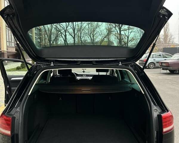 Черный Фольксваген Пассат, объемом двигателя 1.97 л и пробегом 241 тыс. км за 13800 $, фото 20 на Automoto.ua