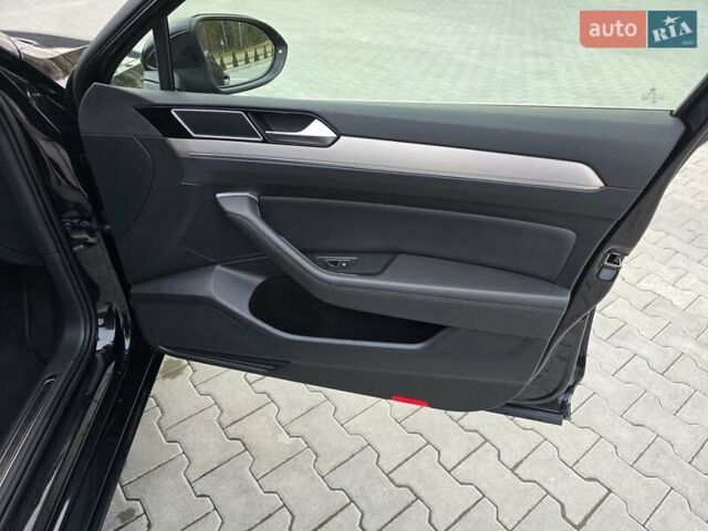 Чорний Фольксваген Пассат, об'ємом двигуна 1.97 л та пробігом 246 тис. км за 15900 $, фото 37 на Automoto.ua