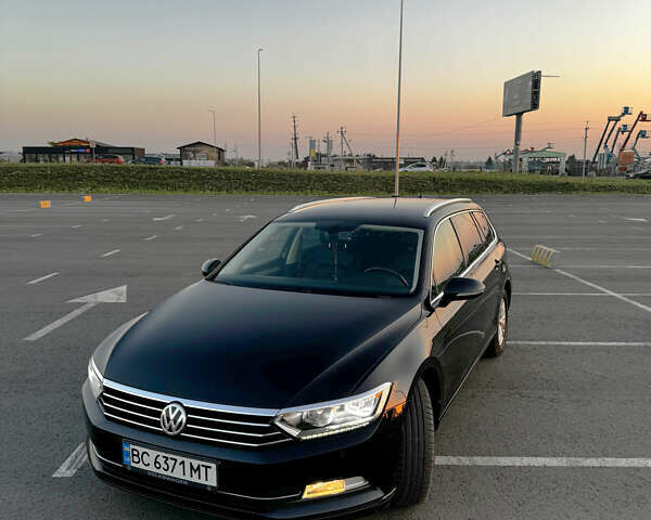 Черный Фольксваген Пассат, объемом двигателя 1.6 л и пробегом 195 тыс. км за 16000 $, фото 5 на Automoto.ua