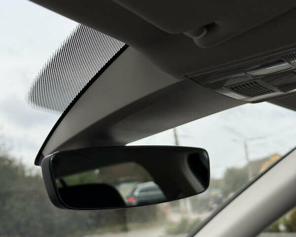 Чорний Фольксваген Пассат, об'ємом двигуна 2 л та пробігом 260 тис. км за 16700 $, фото 56 на Automoto.ua