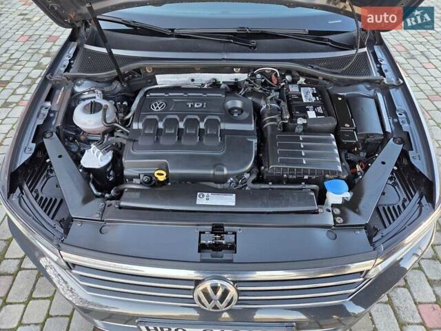 Черный Фольксваген Пассат, объемом двигателя 1.97 л и пробегом 289 тыс. км за 14400 $, фото 27 на Automoto.ua