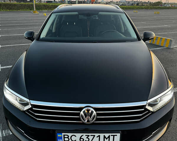 Черный Фольксваген Пассат, объемом двигателя 1.6 л и пробегом 195 тыс. км за 16000 $, фото 4 на Automoto.ua