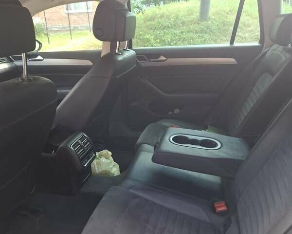 Чорний Фольксваген Пассат, об'ємом двигуна 1.97 л та пробігом 286 тис. км за 17000 $, фото 8 на Automoto.ua