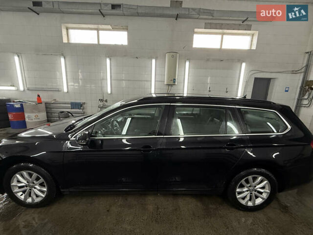 Черный Фольксваген Пассат, объемом двигателя 2 л и пробегом 262 тыс. км за 13500 $, фото 6 на Automoto.ua