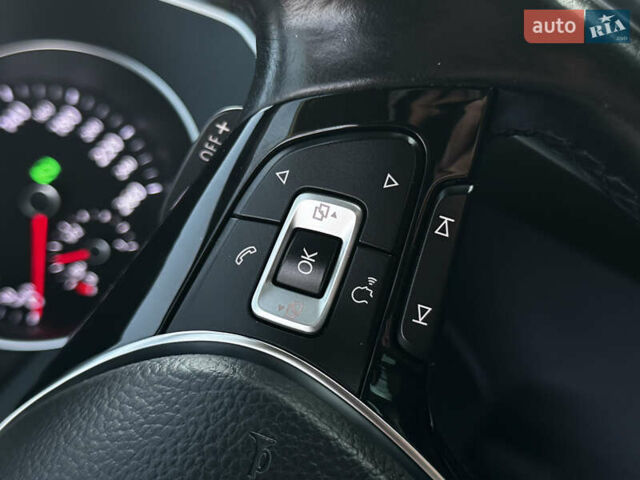 Чорний Фольксваген Пассат, об'ємом двигуна 1.97 л та пробігом 191 тис. км за 17000 $, фото 44 на Automoto.ua