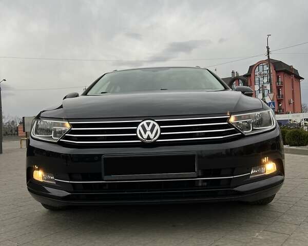 Чорний Фольксваген Пассат, об'ємом двигуна 1.97 л та пробігом 215 тис. км за 15000 $, фото 5 на Automoto.ua
