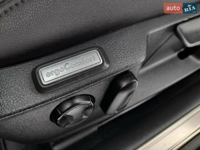 Черный Фольксваген Пассат, объемом двигателя 2 л и пробегом 242 тыс. км за 16000 $, фото 34 на Automoto.ua