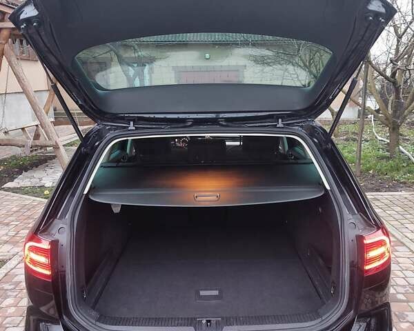 Чорний Фольксваген Пассат, об'ємом двигуна 1.97 л та пробігом 319 тис. км за 13999 $, фото 40 на Automoto.ua