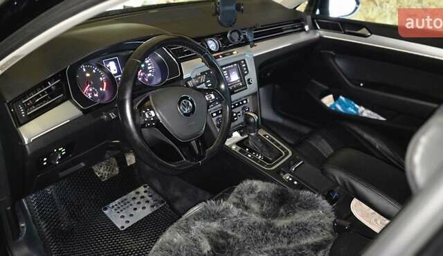 Черный Фольксваген Пассат, объемом двигателя 1.97 л и пробегом 232 тыс. км за 13900 $, фото 14 на Automoto.ua