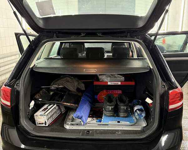 Черный Фольксваген Пассат, объемом двигателя 2 л и пробегом 262 тыс. км за 13500 $, фото 20 на Automoto.ua