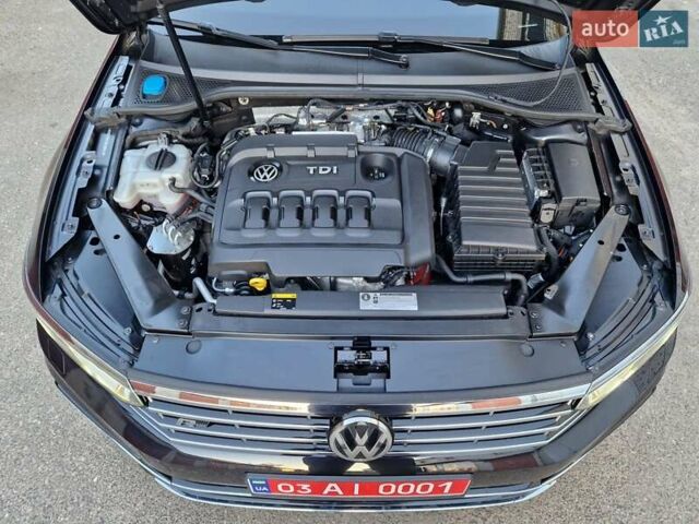 Черный Фольксваген Пассат, объемом двигателя 2 л и пробегом 215 тыс. км за 19500 $, фото 51 на Automoto.ua