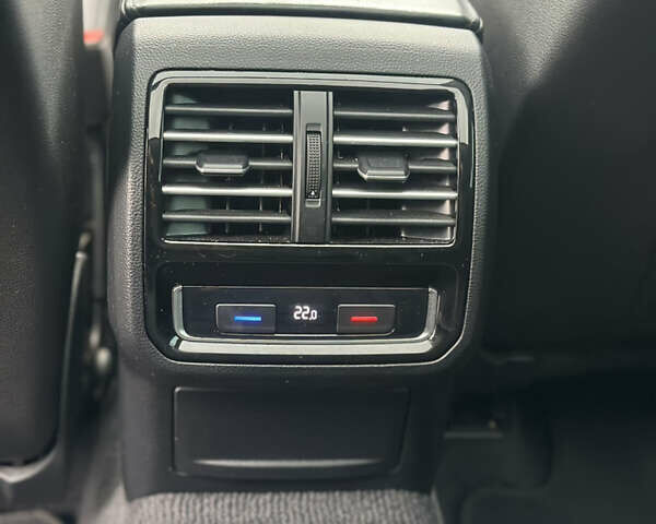 Чорний Фольксваген Пассат, об'ємом двигуна 1.97 л та пробігом 350 тис. км за 16500 $, фото 24 на Automoto.ua