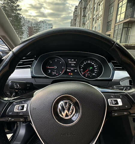 Черный Фольксваген Пассат, объемом двигателя 1.6 л и пробегом 256 тыс. км за 15000 $, фото 36 на Automoto.ua