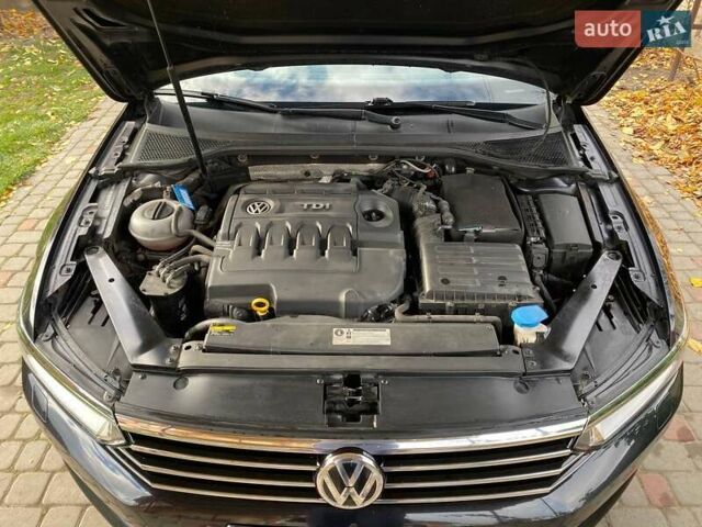 Черный Фольксваген Пассат, объемом двигателя 1.97 л и пробегом 277 тыс. км за 16000 $, фото 65 на Automoto.ua