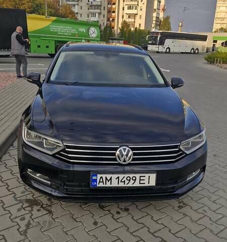 Черный Фольксваген Пассат, объемом двигателя 1.6 л и пробегом 267 тыс. км за 13000 $, фото 6 на Automoto.ua