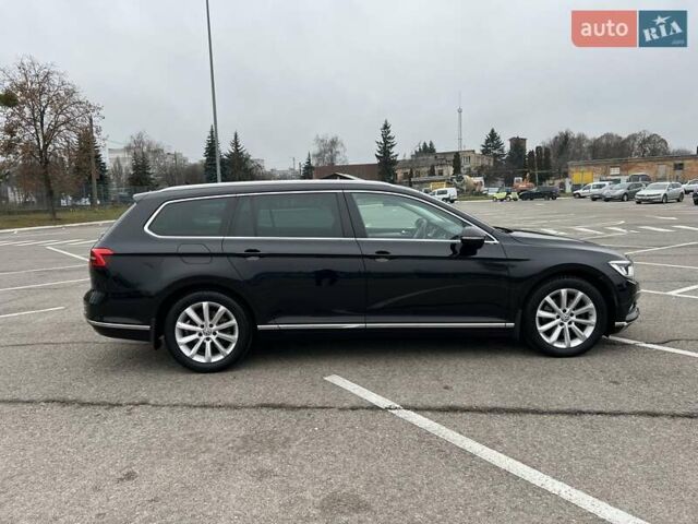 Черный Фольксваген Пассат, объемом двигателя 1.6 л и пробегом 247 тыс. км за 15500 $, фото 67 на Automoto.ua