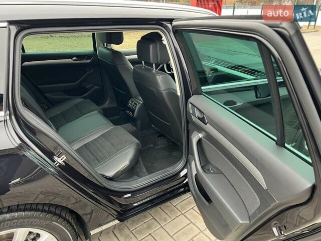 Черный Фольксваген Пассат, объемом двигателя 1.6 л и пробегом 247 тыс. км за 15500 $, фото 70 на Automoto.ua