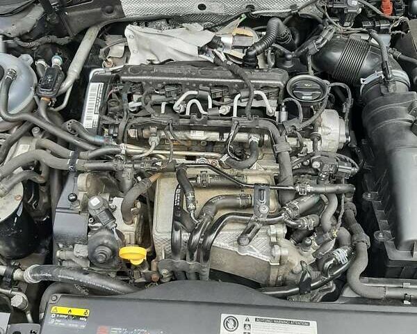 Черный Фольксваген Пассат, объемом двигателя 1.97 л и пробегом 282 тыс. км за 14700 $, фото 40 на Automoto.ua