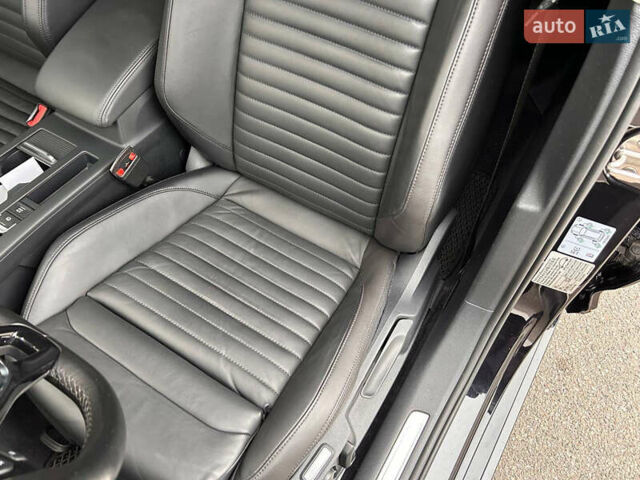 Черный Фольксваген Пассат, объемом двигателя 1.97 л и пробегом 220 тыс. км за 19444 $, фото 25 на Automoto.ua