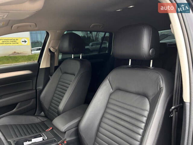 Черный Фольксваген Пассат, объемом двигателя 1.97 л и пробегом 220 тыс. км за 19444 $, фото 26 на Automoto.ua