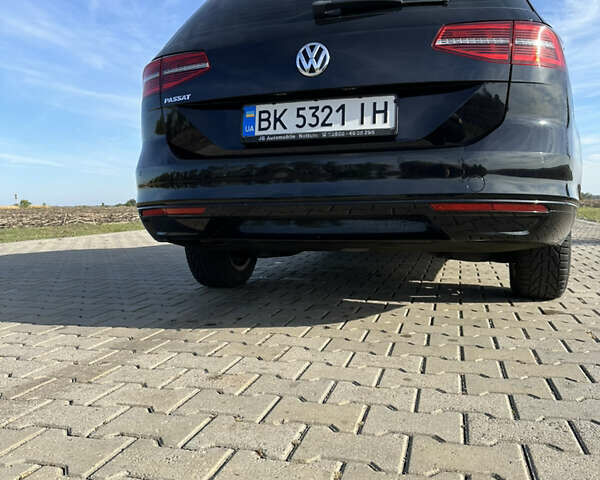 Черный Фольксваген Пассат, объемом двигателя 1.6 л и пробегом 222 тыс. км за 14200 $, фото 14 на Automoto.ua