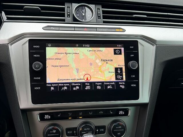 Черный Фольксваген Пассат, объемом двигателя 2 л и пробегом 380 тыс. км за 12500 $, фото 9 на Automoto.ua