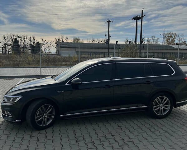 Черный Фольксваген Пассат, объемом двигателя 1.97 л и пробегом 249 тыс. км за 16900 $, фото 5 на Automoto.ua