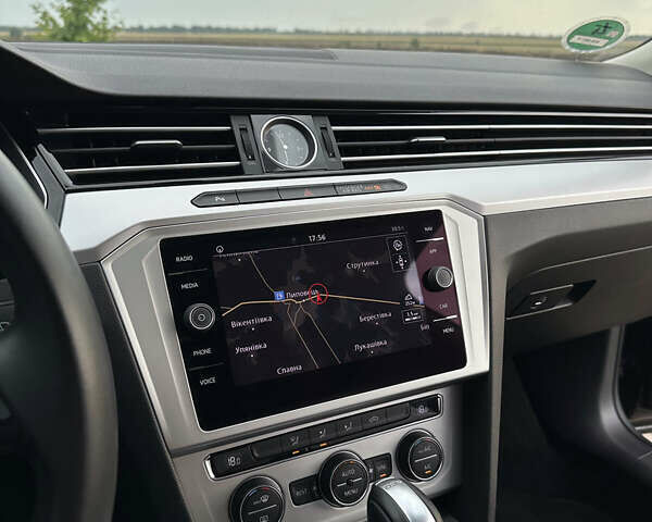 Черный Фольксваген Пассат, объемом двигателя 1.6 л и пробегом 222 тыс. км за 14200 $, фото 38 на Automoto.ua