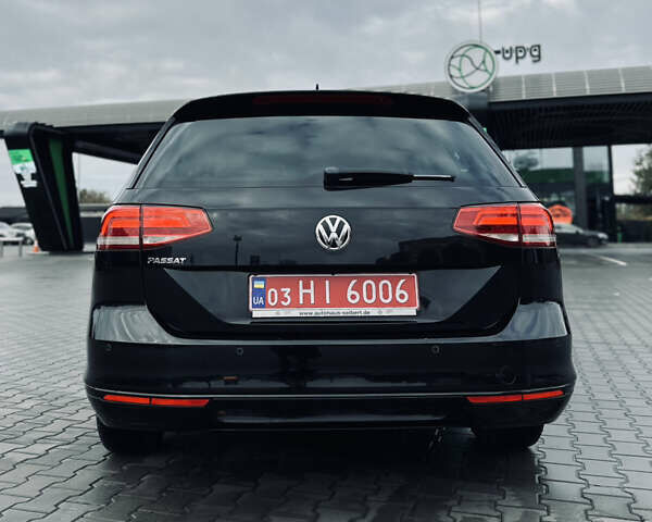 Черный Фольксваген Пассат, объемом двигателя 1.97 л и пробегом 216 тыс. км за 15999 $, фото 8 на Automoto.ua