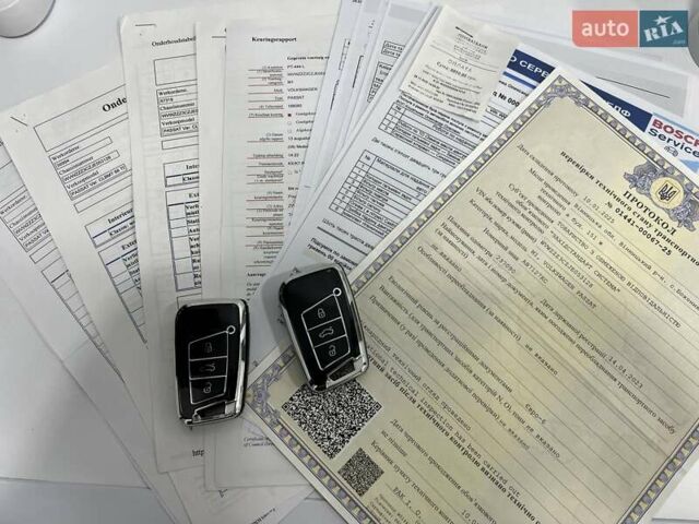 Черный Фольксваген Пассат, объемом двигателя 1.6 л и пробегом 247 тыс. км за 15500 $, фото 99 на Automoto.ua