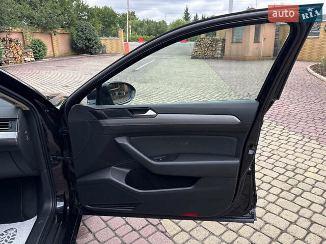 Черный Фольксваген Пассат, объемом двигателя 2 л и пробегом 170 тыс. км за 17500 $, фото 40 на Automoto.ua