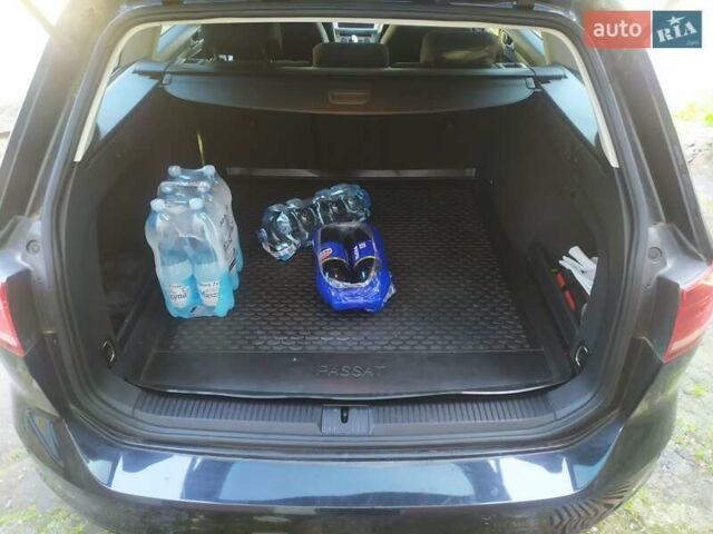 Черный Фольксваген Пассат, объемом двигателя 1.97 л и пробегом 220 тыс. км за 15500 $, фото 2 на Automoto.ua