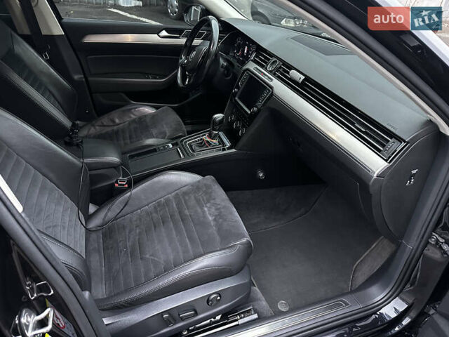 Черный Фольксваген Пассат, объемом двигателя 2 л и пробегом 300 тыс. км за 20500 $, фото 9 на Automoto.ua