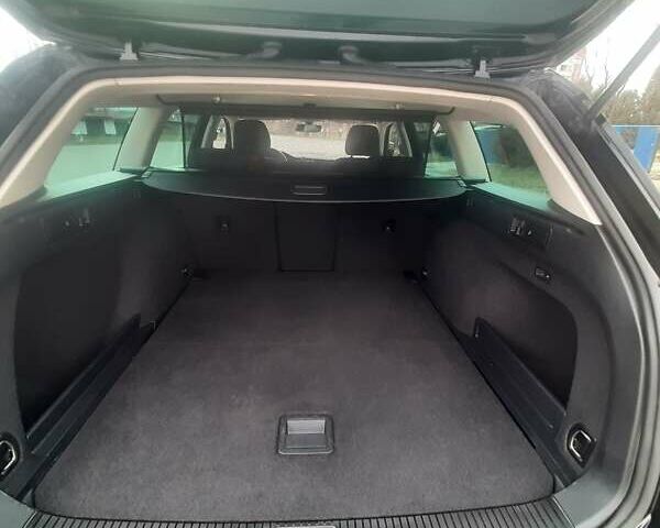 Черный Фольксваген Пассат, объемом двигателя 1.97 л и пробегом 282 тыс. км за 14700 $, фото 21 на Automoto.ua