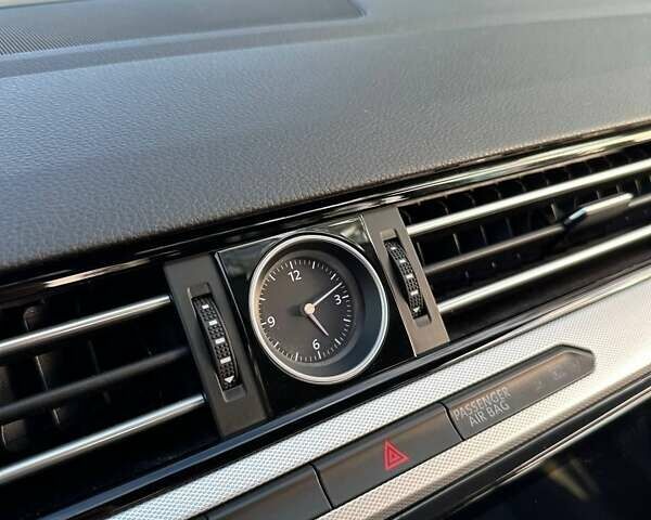 Черный Фольксваген Пассат, объемом двигателя 1.97 л и пробегом 250 тыс. км за 14300 $, фото 26 на Automoto.ua