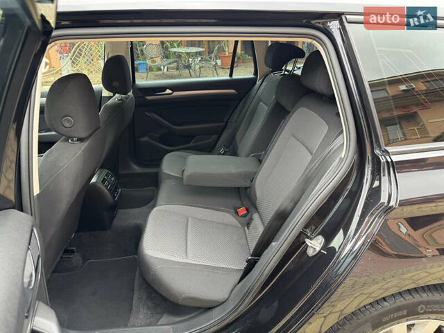 Черный Фольксваген Пассат, объемом двигателя 2 л и пробегом 170 тыс. км за 17500 $, фото 34 на Automoto.ua