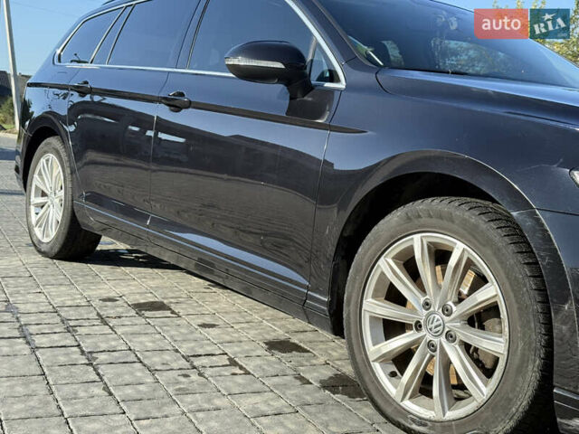 Чорний Фольксваген Пассат, об'ємом двигуна 1.6 л та пробігом 344 тис. км за 12000 $, фото 11 на Automoto.ua