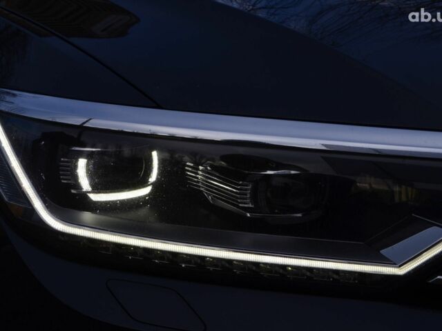 Черный Фольксваген Пассат, объемом двигателя 2 л и пробегом 281 тыс. км за 18200 $, фото 2 на Automoto.ua