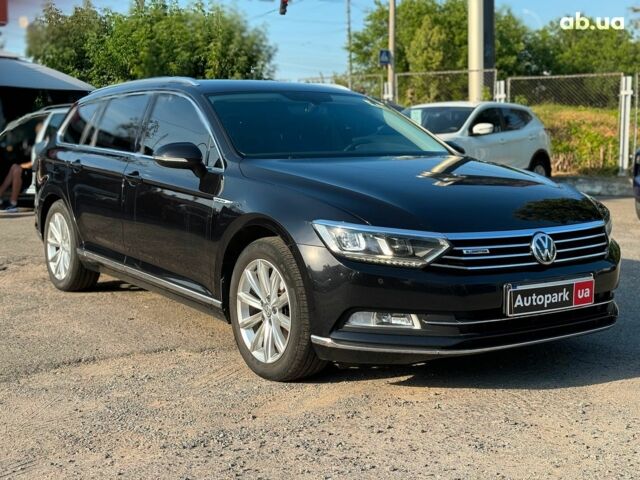 Чорний Фольксваген Пассат, об'ємом двигуна 2 л та пробігом 232 тис. км за 21790 $, фото 2 на Automoto.ua