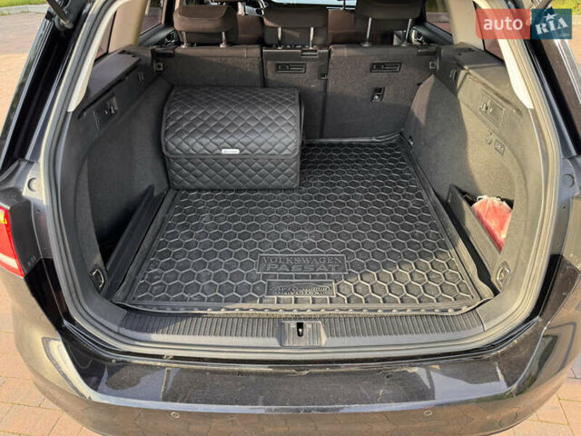 Чорний Фольксваген Пассат, об'ємом двигуна 1.97 л та пробігом 308 тис. км за 13999 $, фото 12 на Automoto.ua