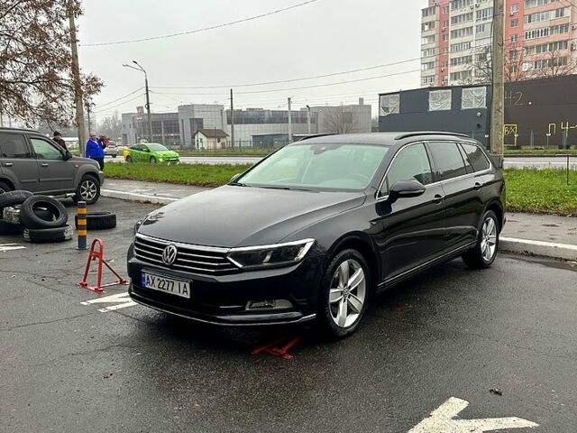 Черный Фольксваген Пассат, объемом двигателя 2 л и пробегом 380 тыс. км за 12500 $, фото 2 на Automoto.ua