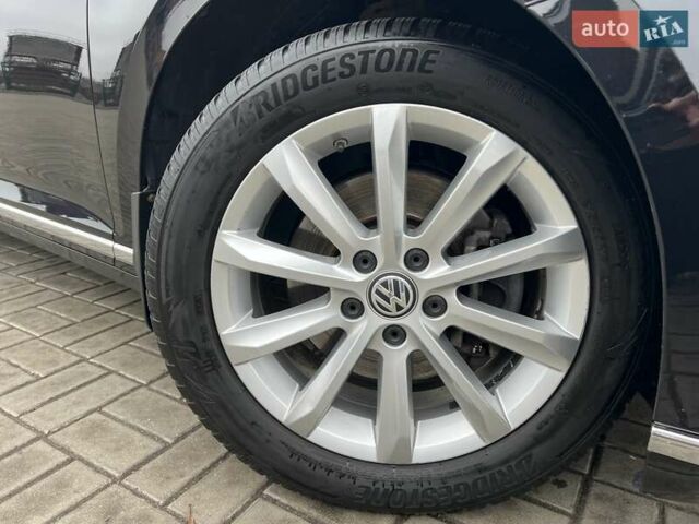 Черный Фольксваген Пассат, объемом двигателя 1.6 л и пробегом 247 тыс. км за 15500 $, фото 80 на Automoto.ua