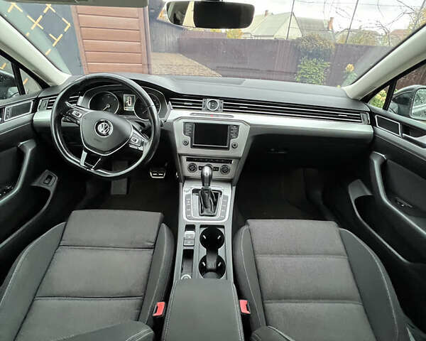 Черный Фольксваген Пассат, объемом двигателя 1.97 л и пробегом 271 тыс. км за 14500 $, фото 11 на Automoto.ua