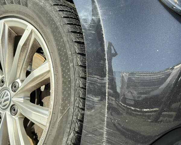 Чорний Фольксваген Пассат, об'ємом двигуна 1.6 л та пробігом 344 тис. км за 12000 $, фото 12 на Automoto.ua