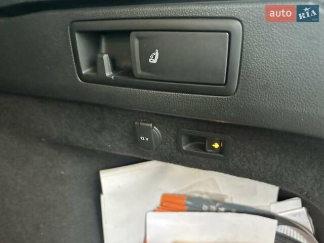 Чорний Фольксваген Пассат, об'ємом двигуна 1.97 л та пробігом 330 тис. км за 13300 $, фото 33 на Automoto.ua