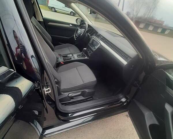 Черный Фольксваген Пассат, объемом двигателя 1.97 л и пробегом 282 тыс. км за 14700 $, фото 27 на Automoto.ua