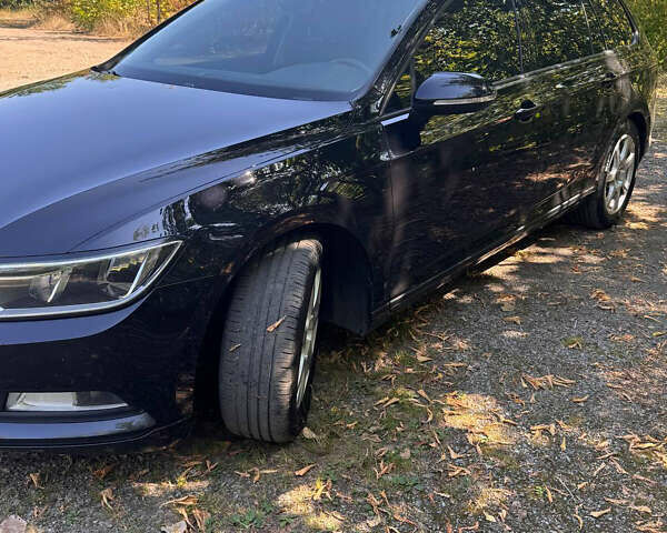 Чорний Фольксваген Пассат, об'ємом двигуна 2 л та пробігом 320 тис. км за 14650 $, фото 1 на Automoto.ua