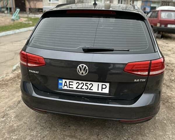 Черный Фольксваген Пассат, объемом двигателя 2 л и пробегом 208 тыс. км за 16200 $, фото 2 на Automoto.ua